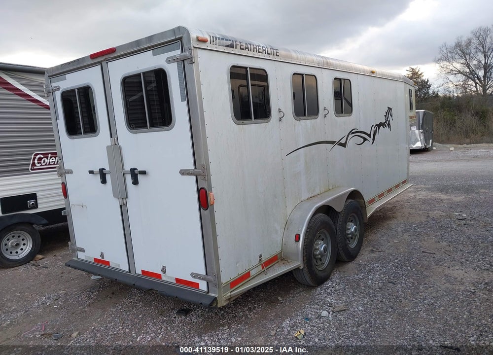 2005 FEATHERLITE --- VIN: 4FGB118265C078655