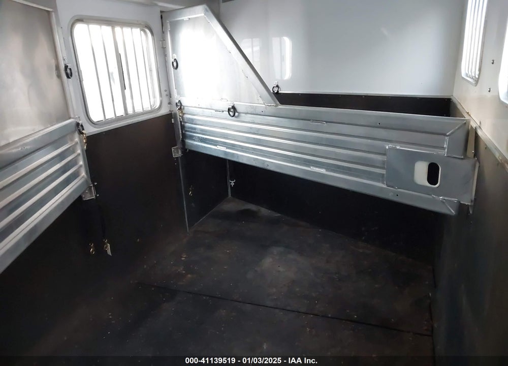 2005 FEATHERLITE --- VIN: 4FGB118265C078655