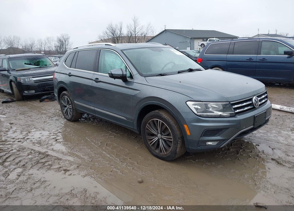 2018 VOLKSWAGEN TIGUAN 2.0T SE/2.0T SEL VIN: 3VV2B7AX5JM043661