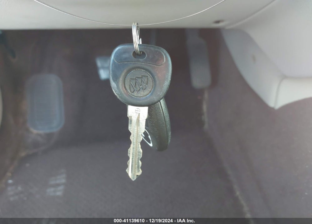 2008 BUICK LUCERNE CXL VIN: 1G4HD57208U180527
