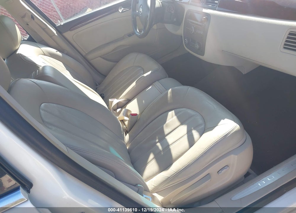 2008 BUICK LUCERNE CXL VIN: 1G4HD57208U180527