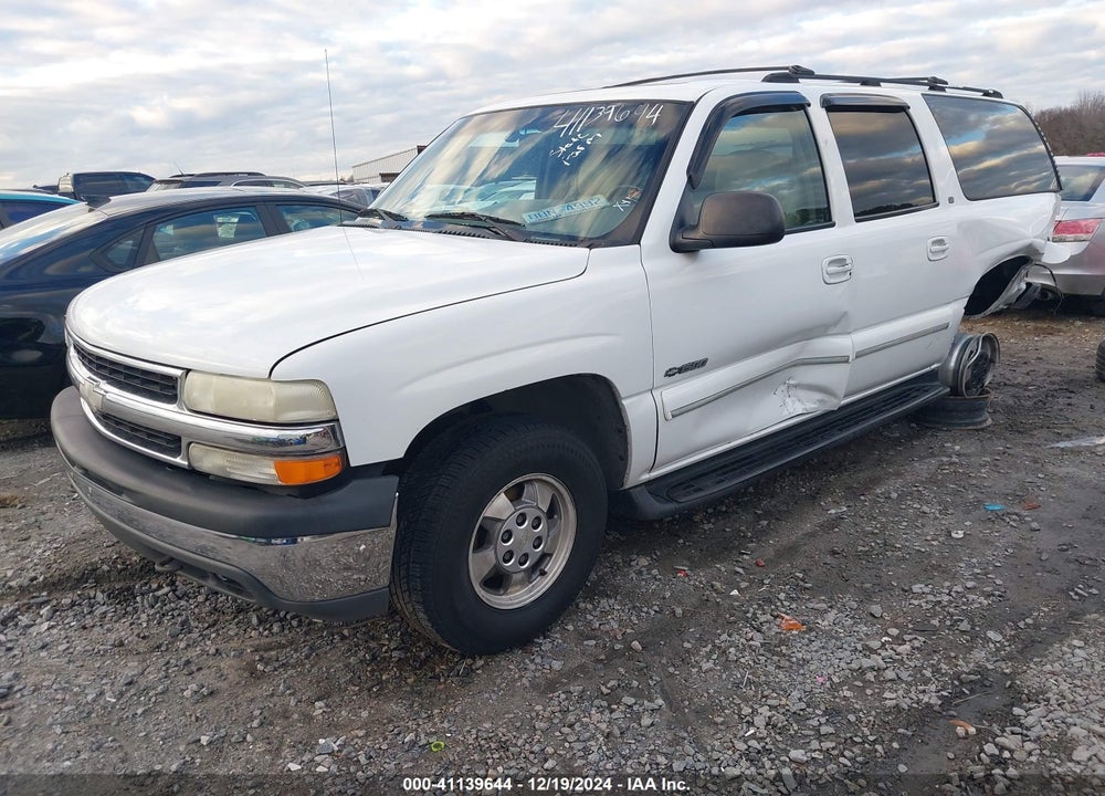 2000 CHEVROLET SUBURBAN 1500 LS VIN: 3GNEC16T4YG222169