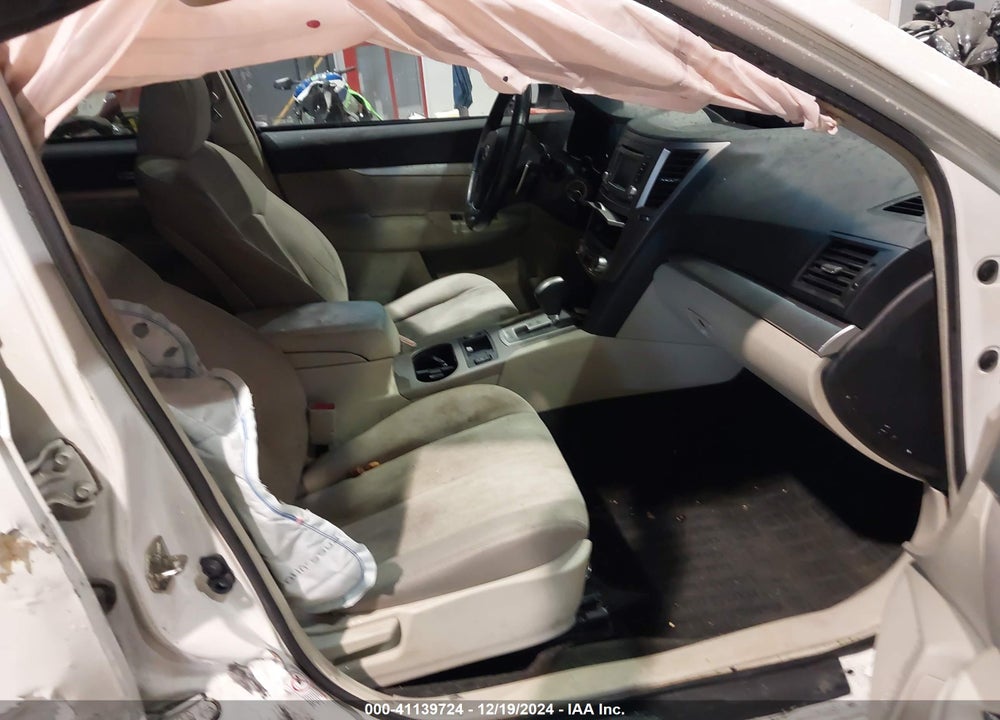 2014 SUBARU OUTBACK 2.5I PREMIUM VIN: 4S4BRBDC2E3242367
