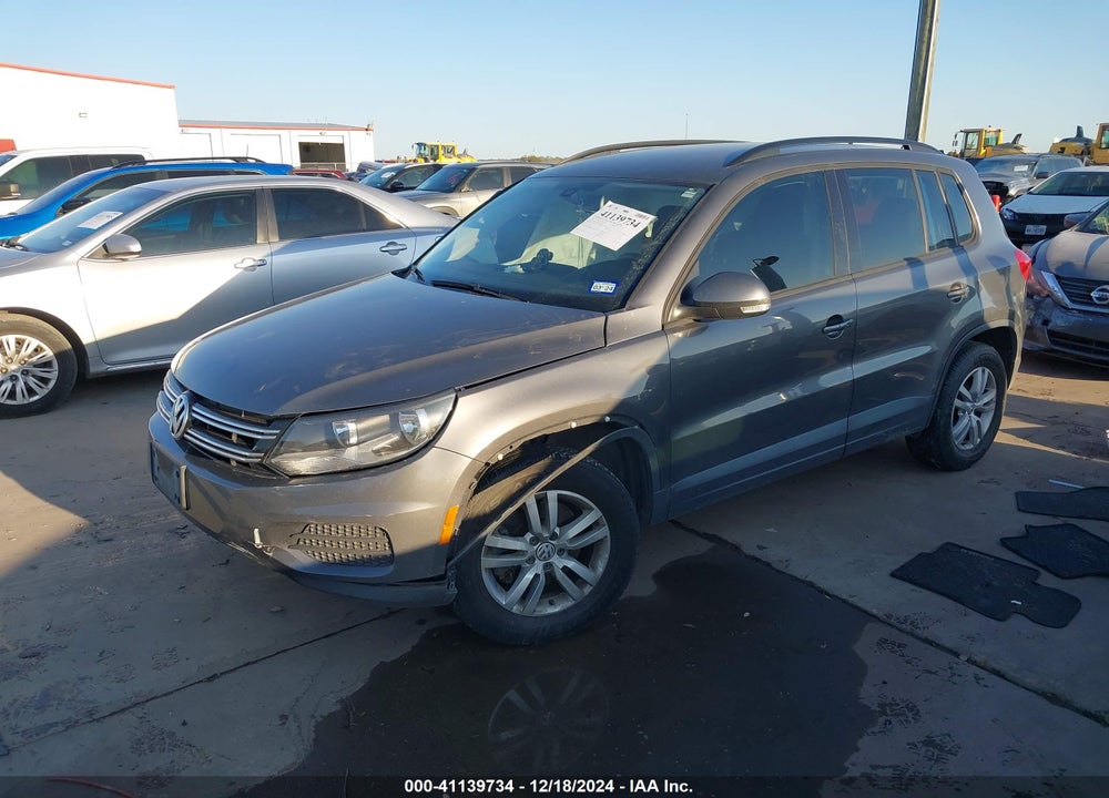 2016 VOLKSWAGEN TIGUAN S VIN: WVGAV7AX1GW583675