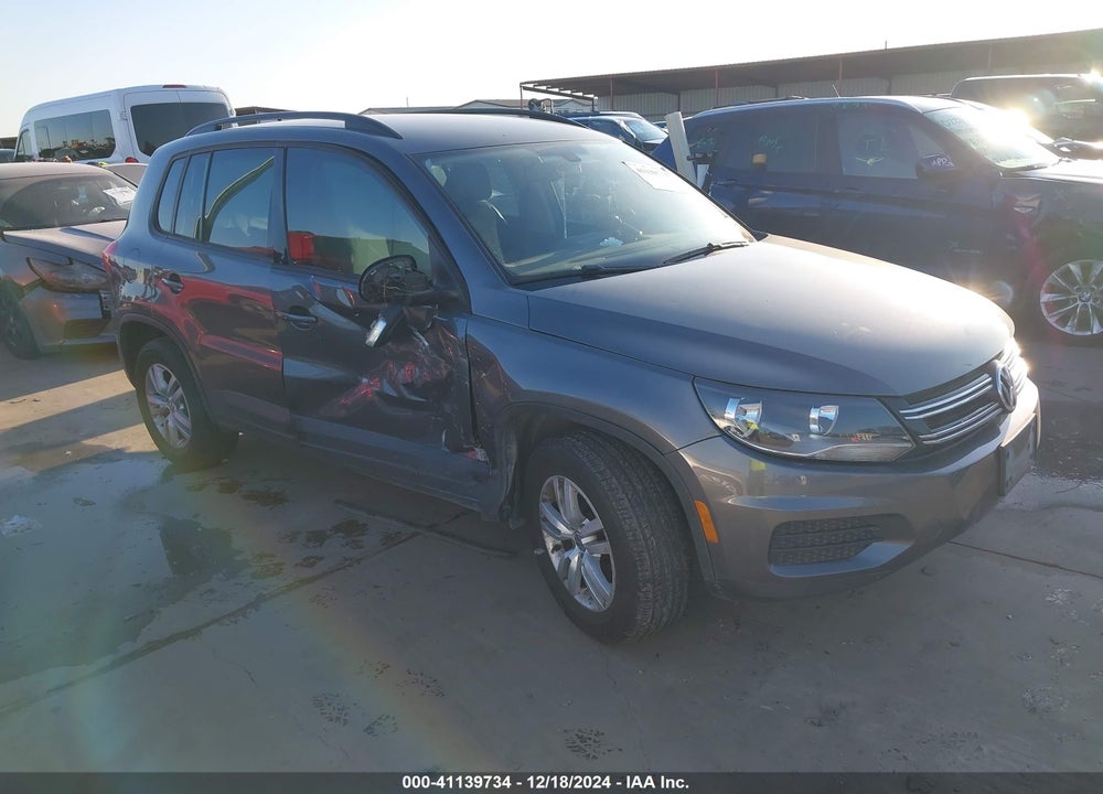 2016 VOLKSWAGEN TIGUAN S VIN: WVGAV7AX1GW583675