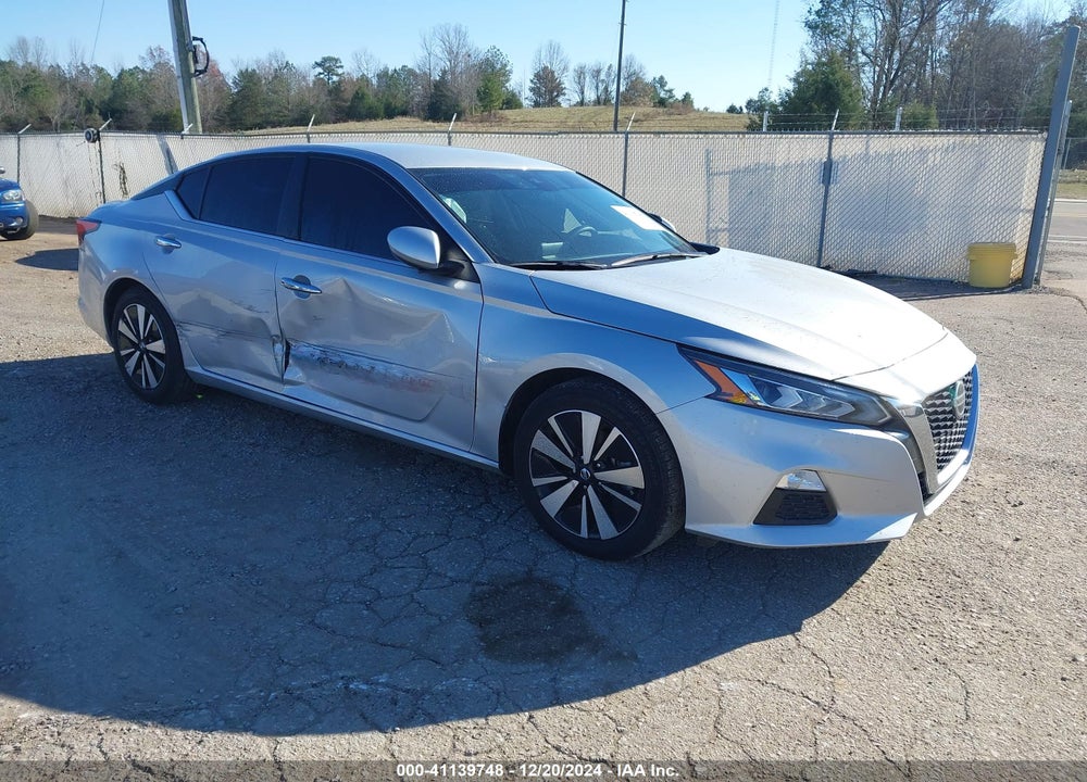 2022 NISSAN ALTIMA SV FWD VIN: 1N4BL4DV0NN308783