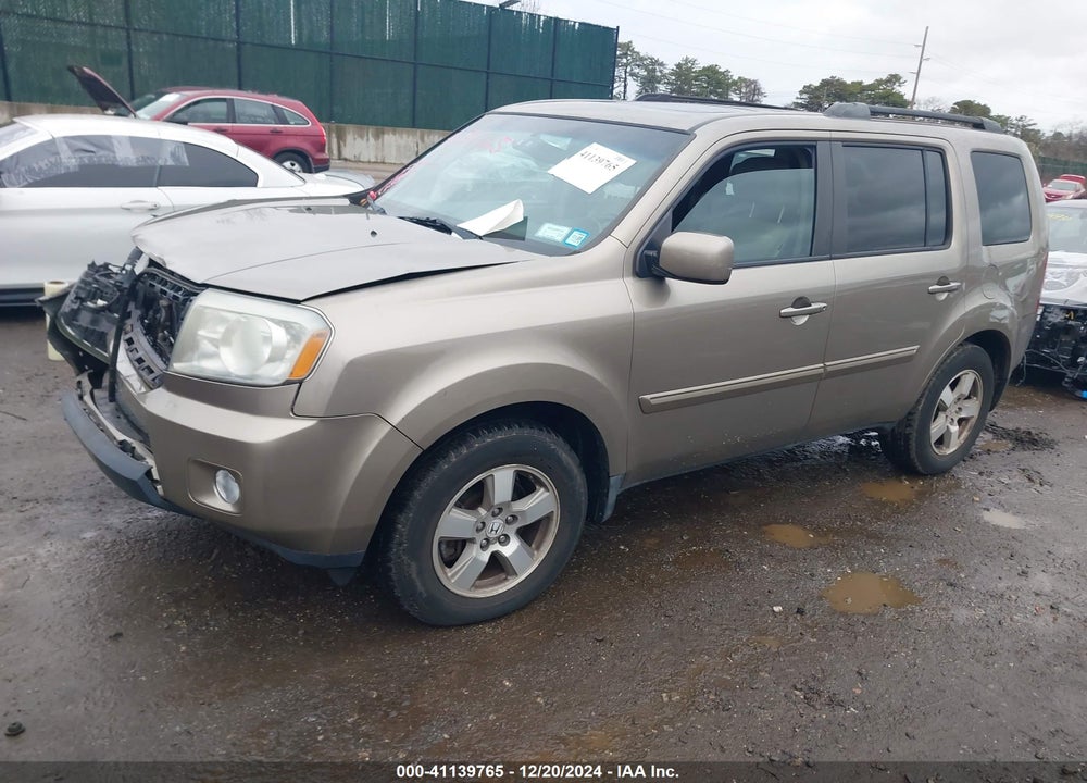 2011 HONDA PILOT EX-L VIN: 5FNYF4H56BB072799