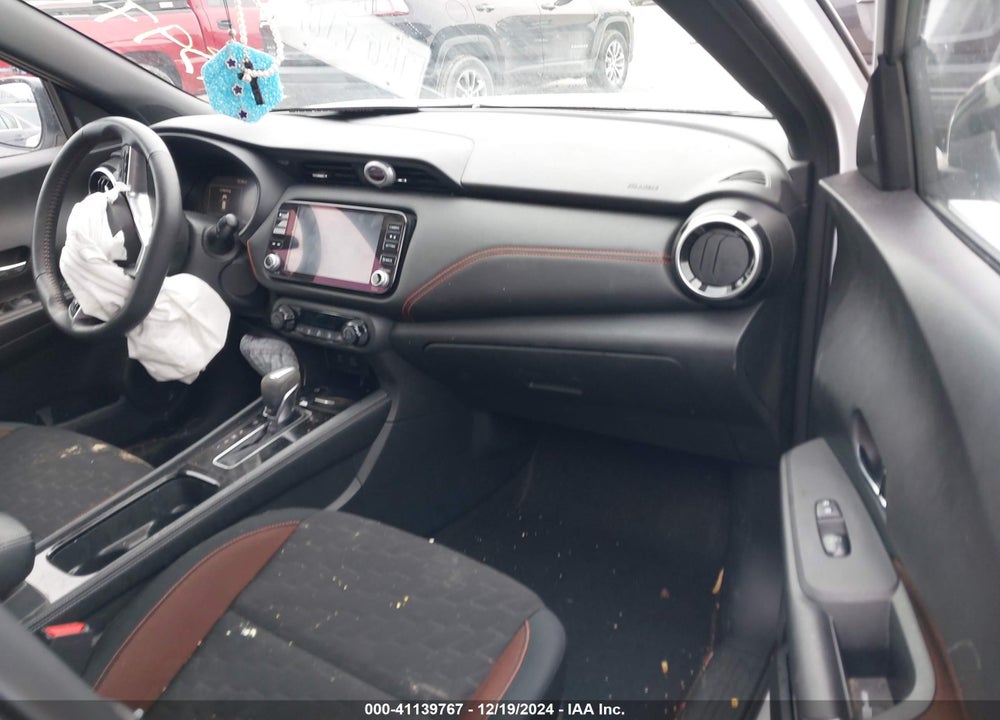 2023 NISSAN KICKS SR XTRONIC CVT VIN: 3N1CP5DV5PL537457