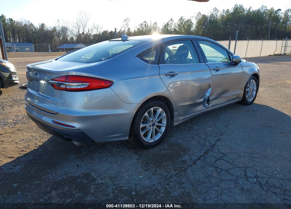 2020 FORD FUSION SE VIN: 3FA6P0HD8LR251985