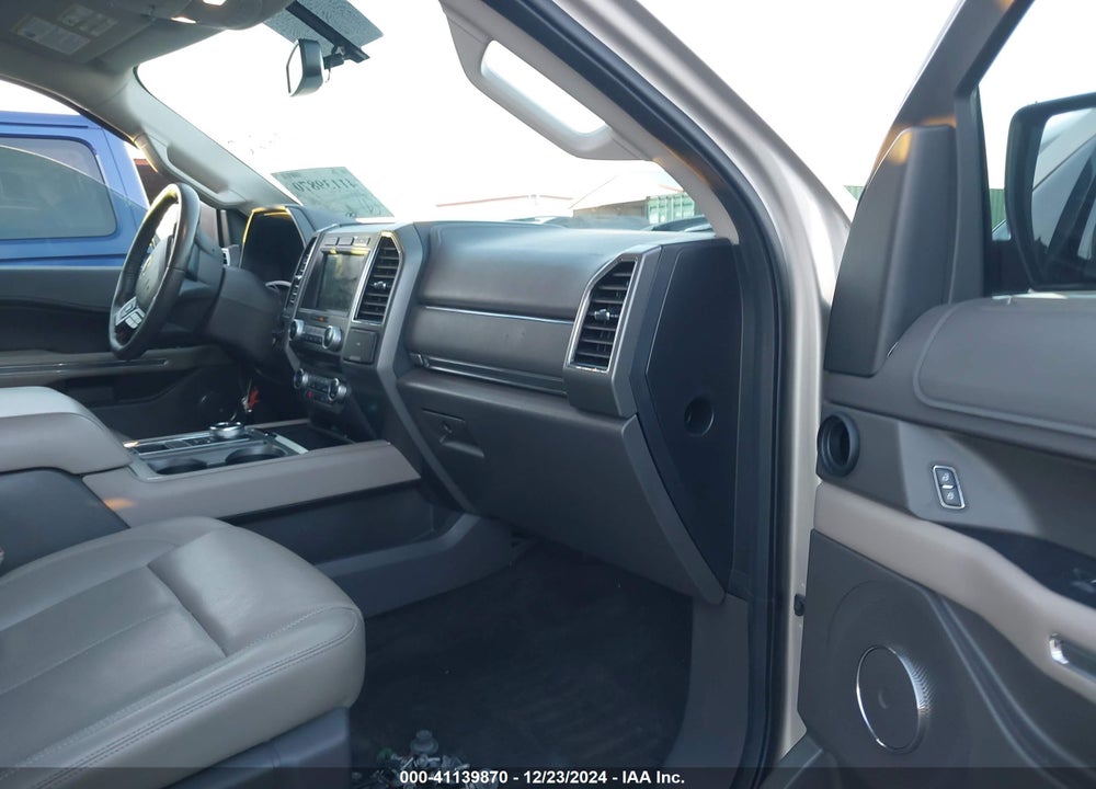 2018 FORD EXPEDITION MAX XLT VIN: 1FMJK1HT8JEA06180