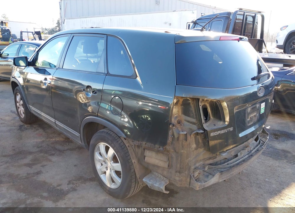 2012 KIA SORENTO LX VIN: 5XYKT3A15CG195519