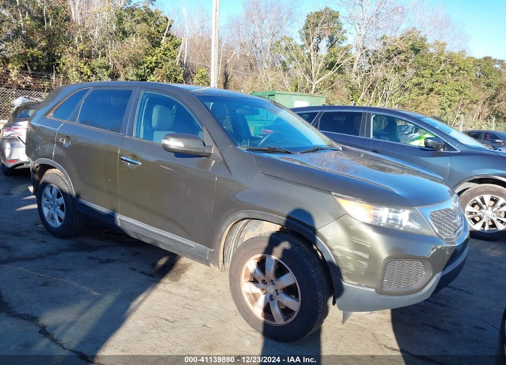2012 KIA SORENTO LX VIN: 5XYKT3A15CG195519