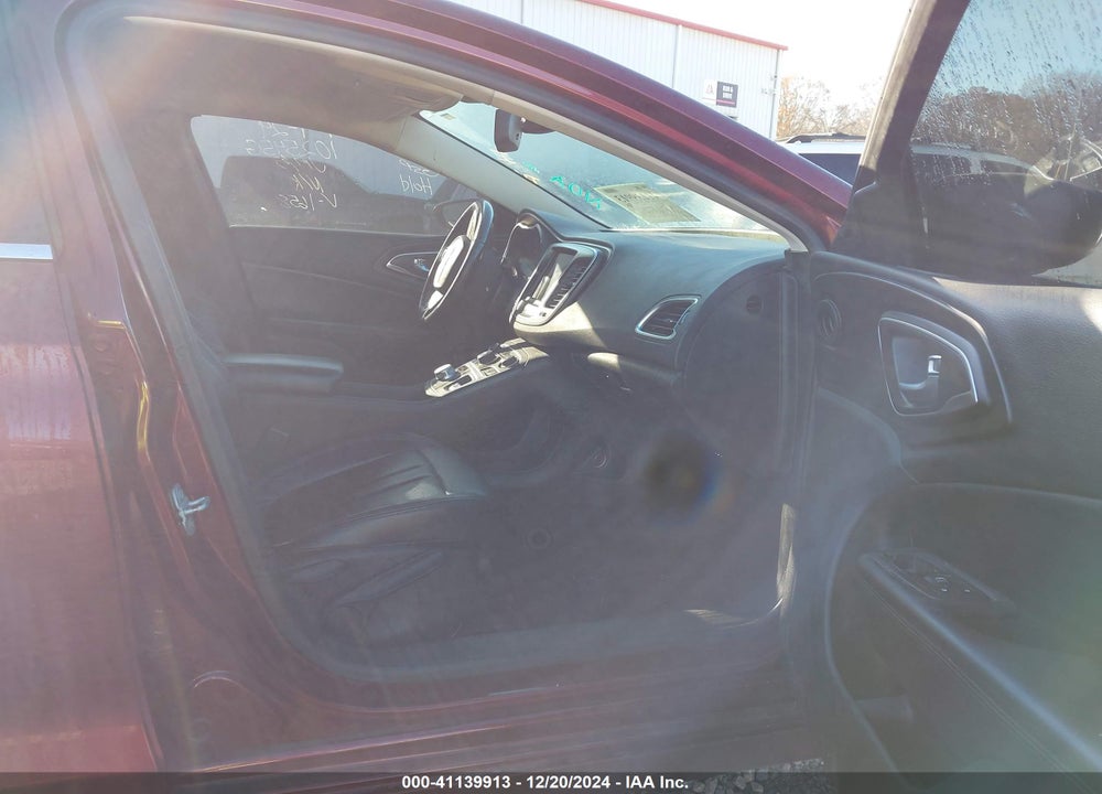2015 CHRYSLER 200 LIMITED VIN: 1C3CCCAB1FN651658