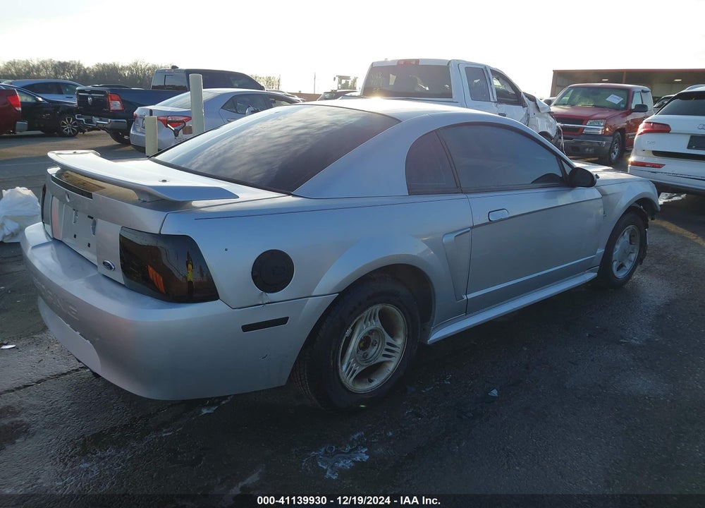 2001 FORD MUSTANG VIN: 1FAFP404X1F140500