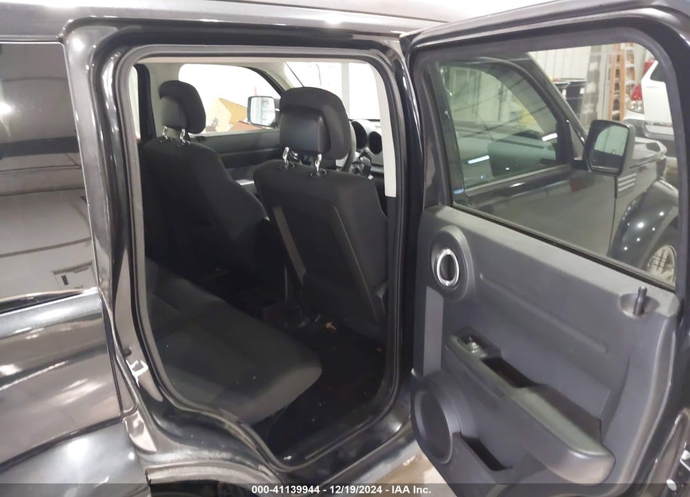 2011 DODGE NITRO HEAT VIN: 1D4PU4GK7BW602463