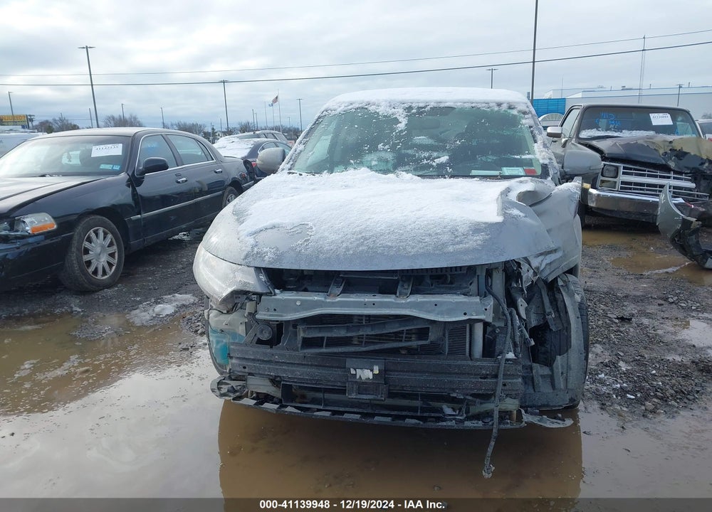 2019 MITSUBISHI OUTLANDER SE VIN: JA4AD3A34KZ043445