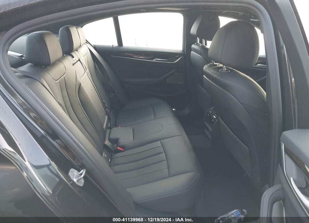2021 BMW 540I VIN: WBA53BJ00MWX01015
