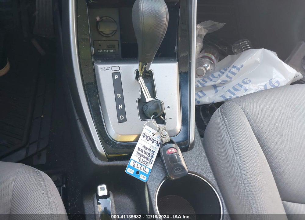 2013 HYUNDAI ELANTRA GLS VIN: KMHDH4AE9DU566678