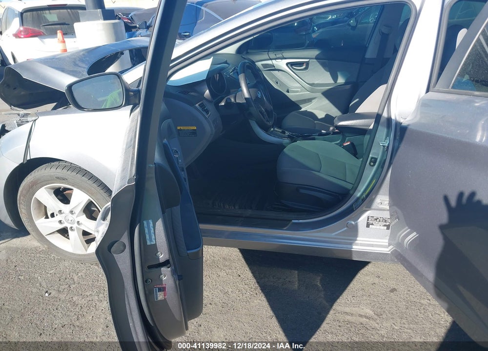 2013 HYUNDAI ELANTRA GLS VIN: KMHDH4AE9DU566678