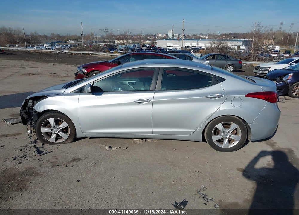 2013 HYUNDAI ELANTRA GLS VIN: 5NPDH4AE1DH320531