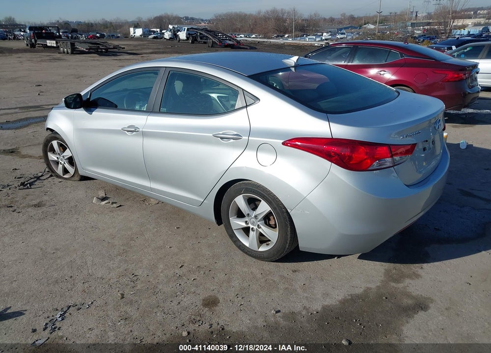 2013 HYUNDAI ELANTRA GLS VIN: 5NPDH4AE1DH320531