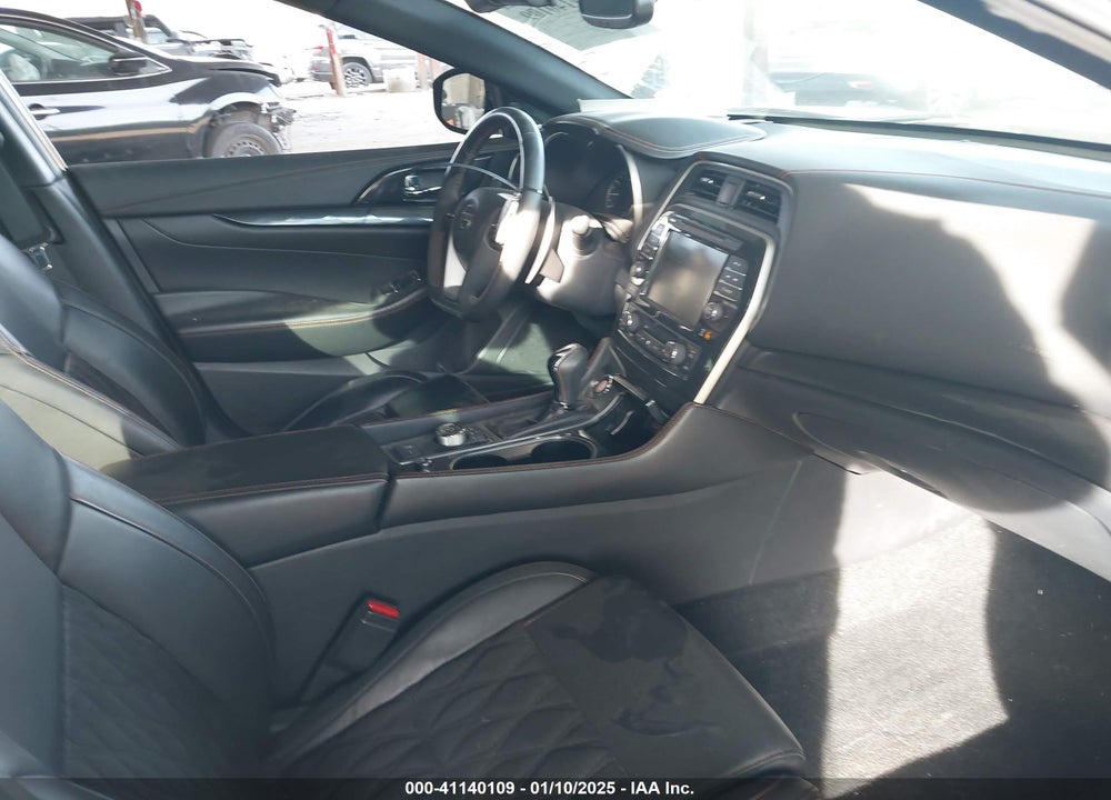 2019 NISSAN MAXIMA 3.5 SR VIN: 1N4AA6AV8KC375592