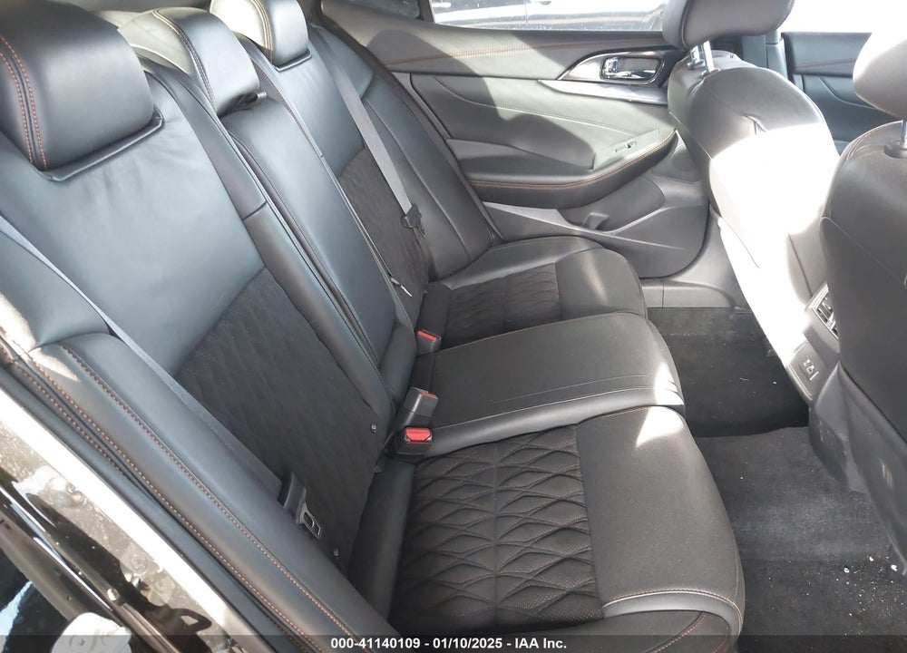 2019 NISSAN MAXIMA 3.5 SR VIN: 1N4AA6AV8KC375592