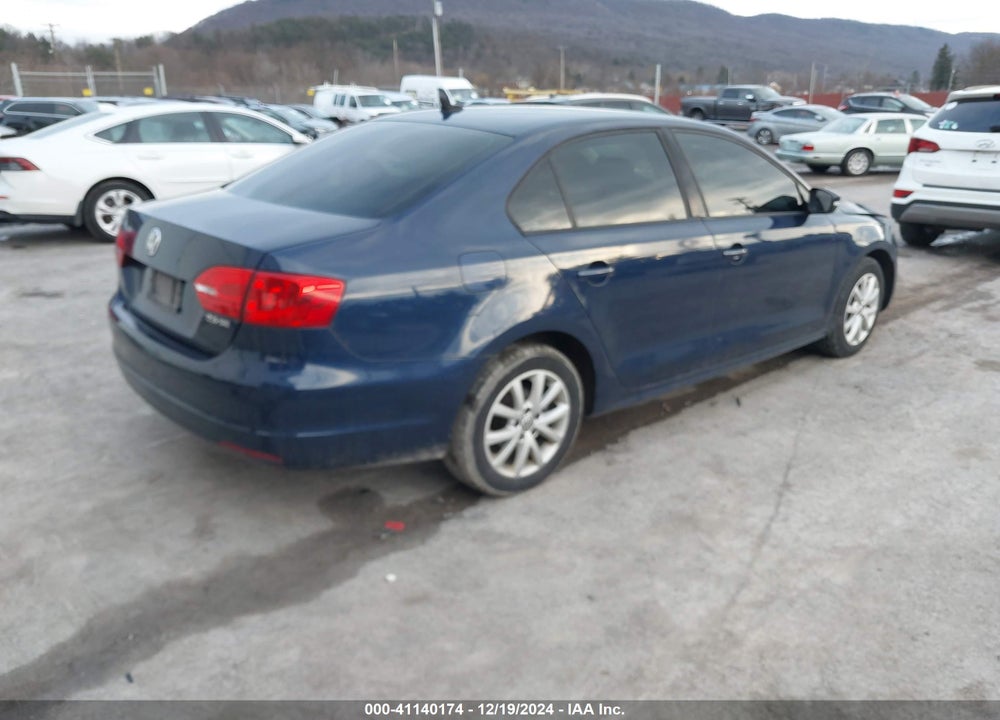 2012 VOLKSWAGEN JETTA 2.5L SE VIN: 3VWDX7AJ7CM468724
