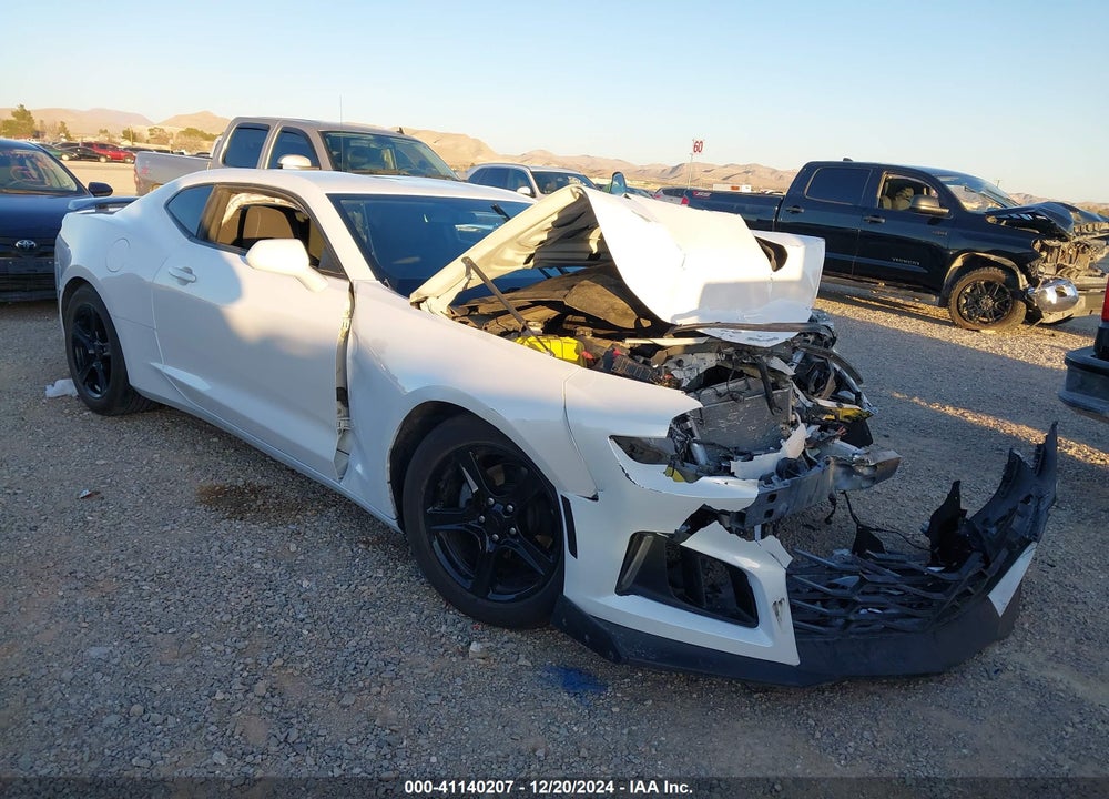2017 CHEVROLET CAMARO 1LT VIN: 1G1FB1RX2H0158516