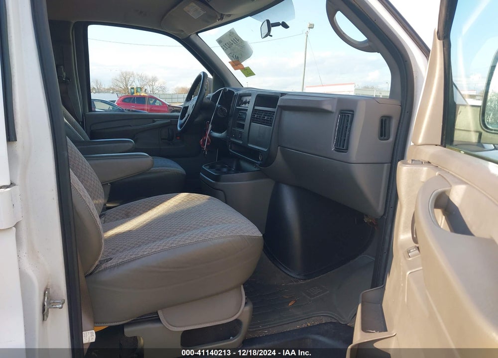 2004 CHEVROLET EXPRESS VIN: 1GAHG39U341238472