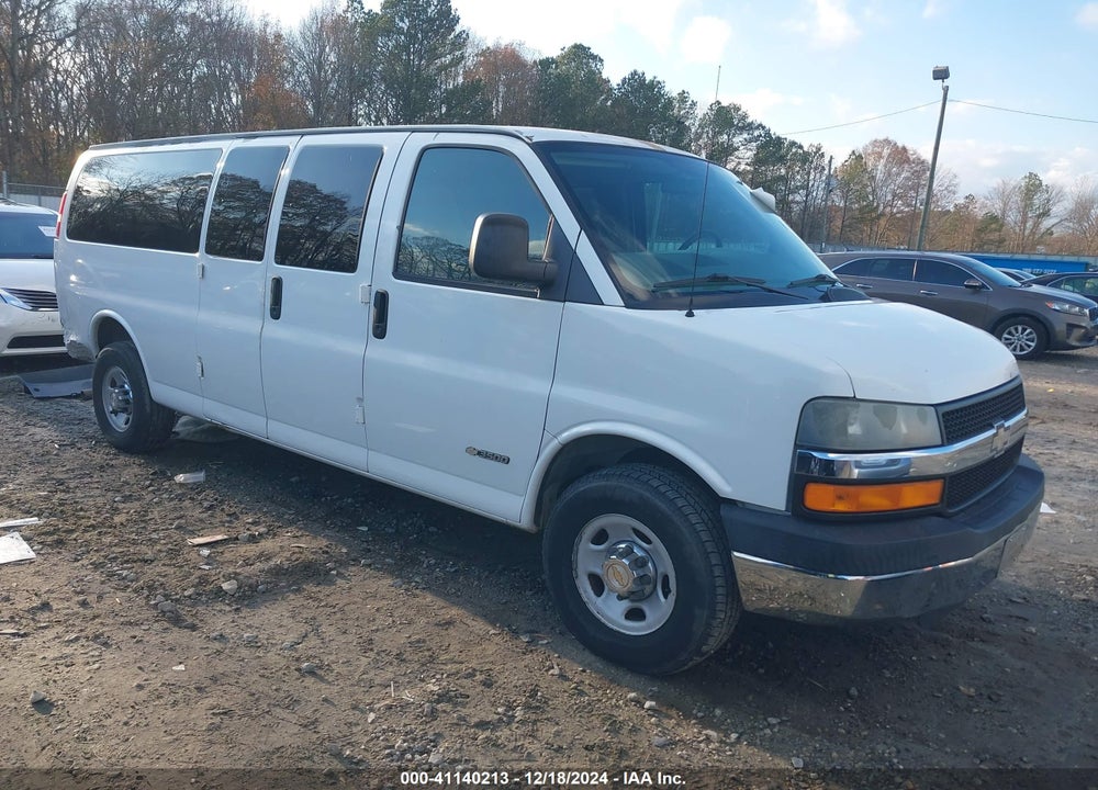 2004 CHEVROLET EXPRESS VIN: 1GAHG39U341238472