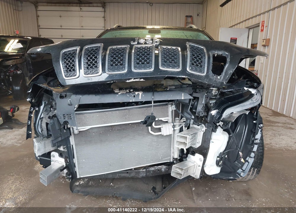 2019 JEEP CHEROKEE LATITUDE 4X4 VIN: 1C4PJMCX5KD155070