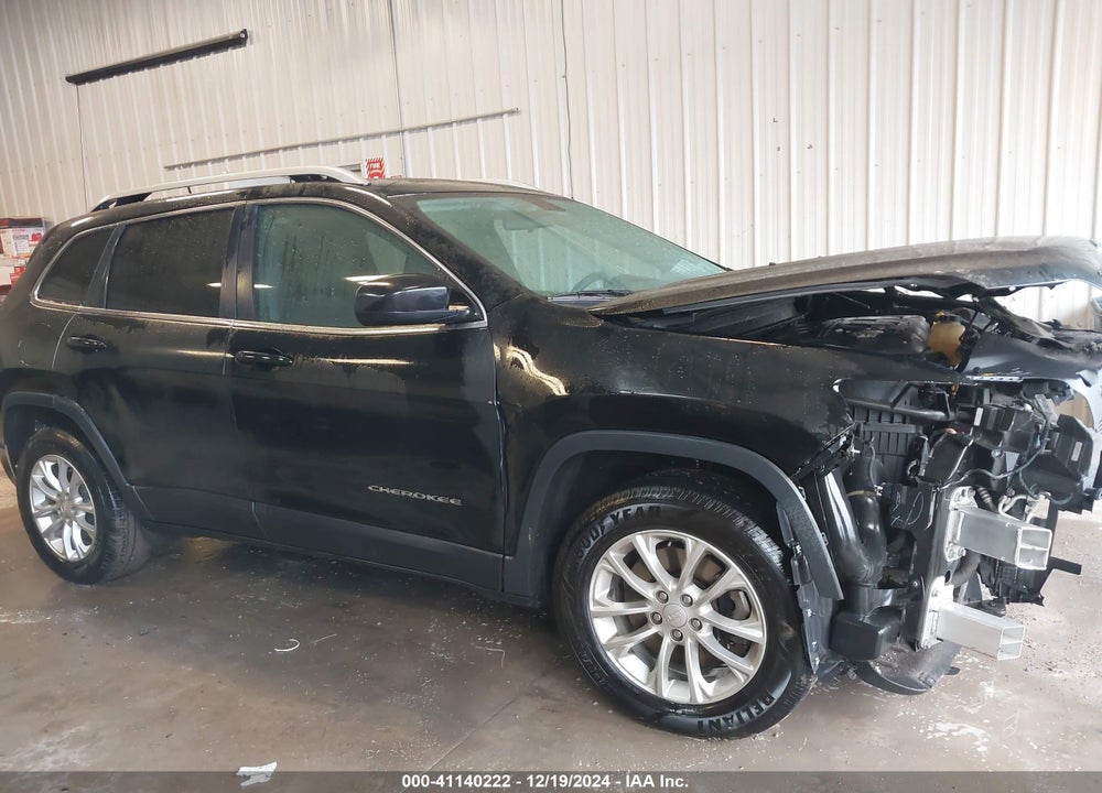 2019 JEEP CHEROKEE LATITUDE 4X4 VIN: 1C4PJMCX5KD155070