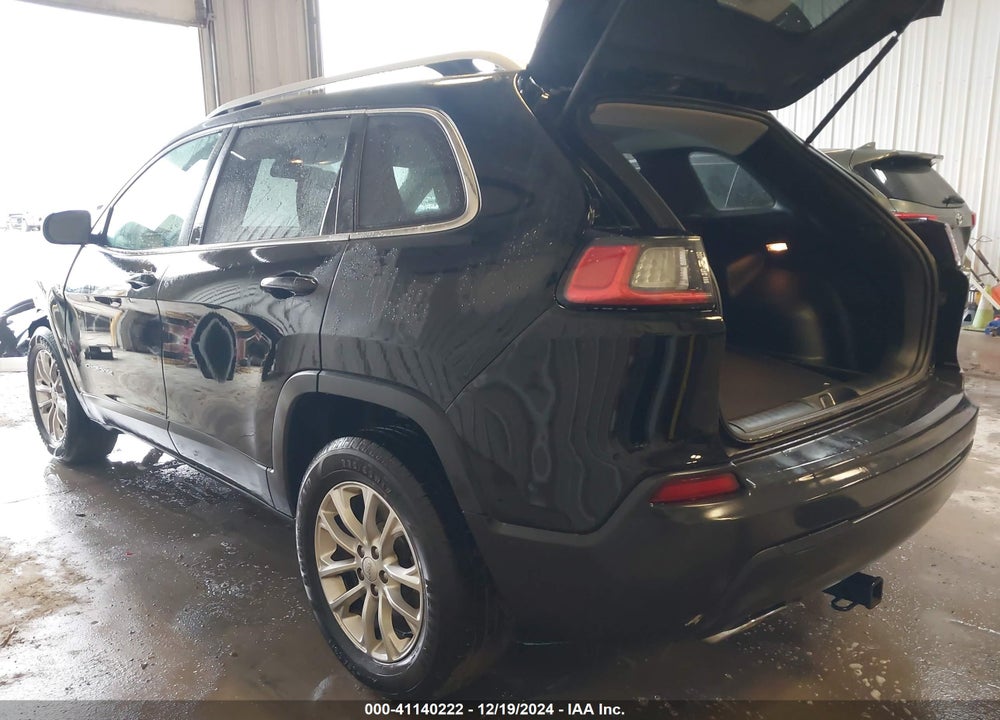 2019 JEEP CHEROKEE LATITUDE 4X4 VIN: 1C4PJMCX5KD155070