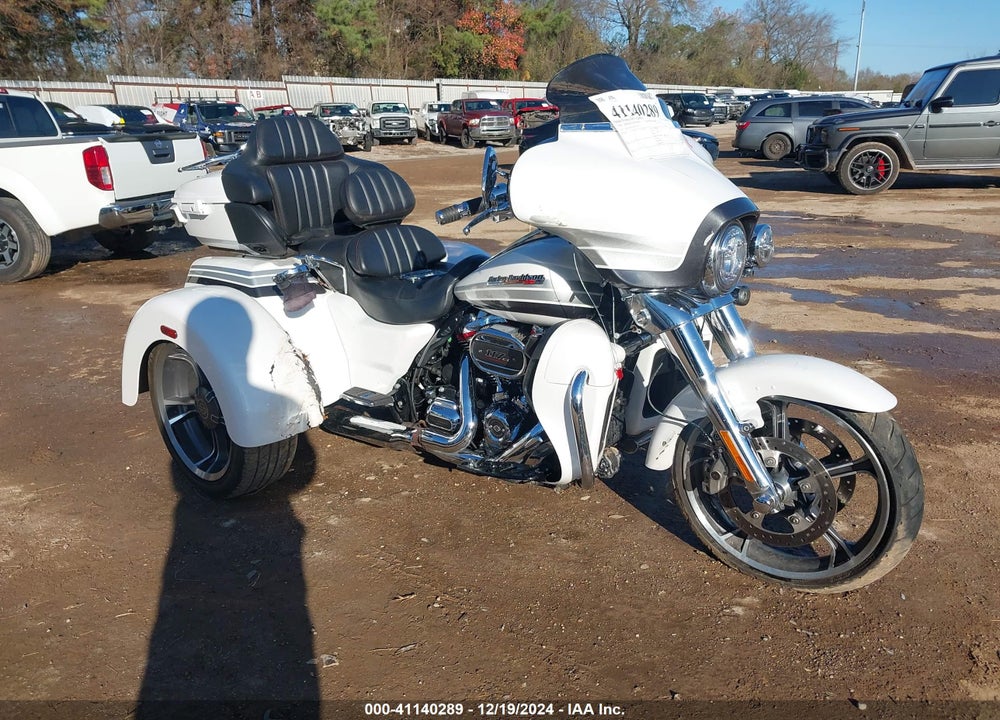 2020 HARLEY-DAVIDSON FLHTCUTGSE VIN: 1HD1TBH18LB950831