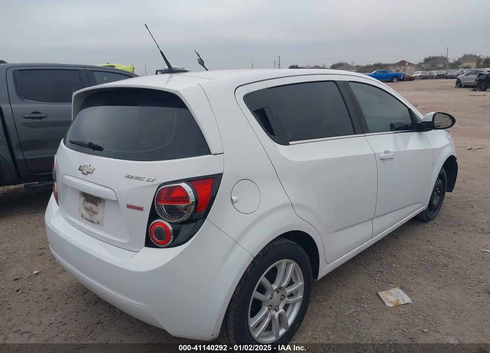 2014 CHEVROLET SONIC VIN: 1G1JC6SB2E4215465