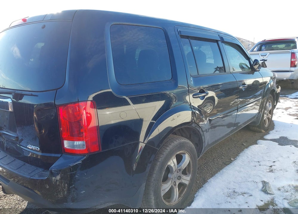 2015 HONDA PILOT EX-L VIN: 5FNYF4H55FB027004