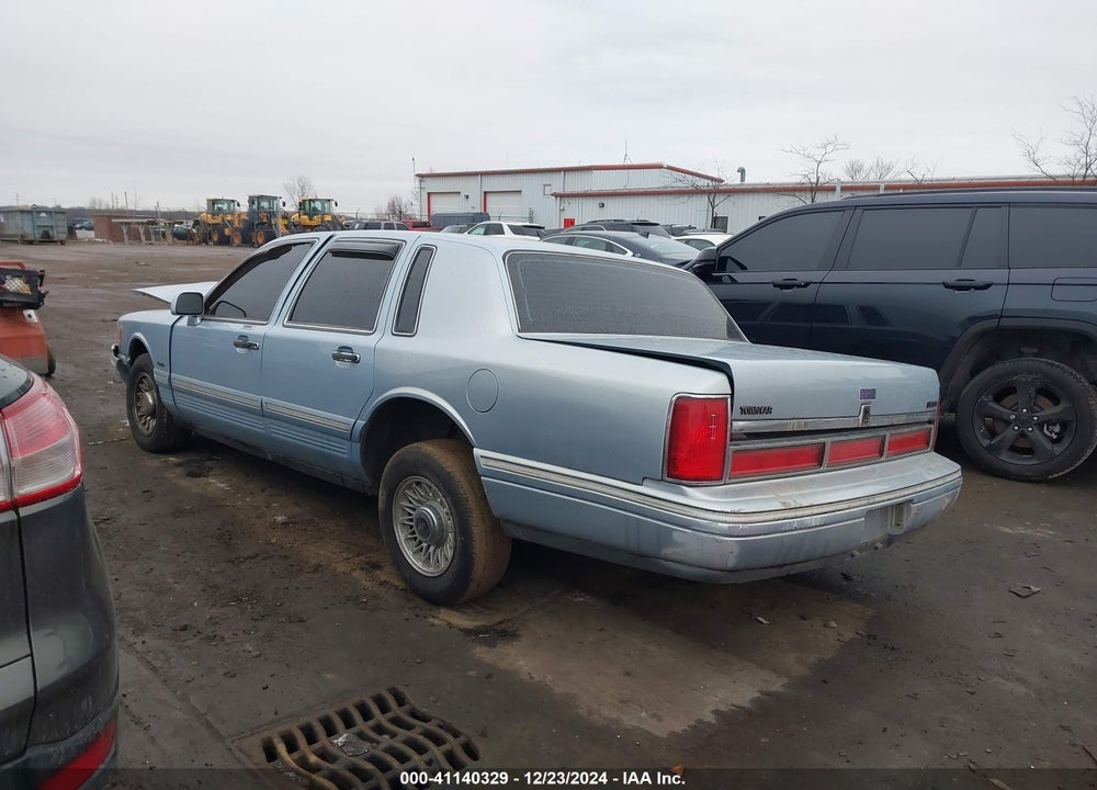 1997 LINCOLN TOWN CAR EXECUTIVE VIN: 1LNLM81W6VY748047