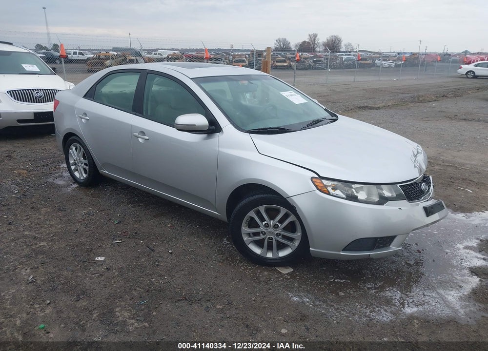 2011 KIA FORTE EX VIN: KNAFU4A20B5333291