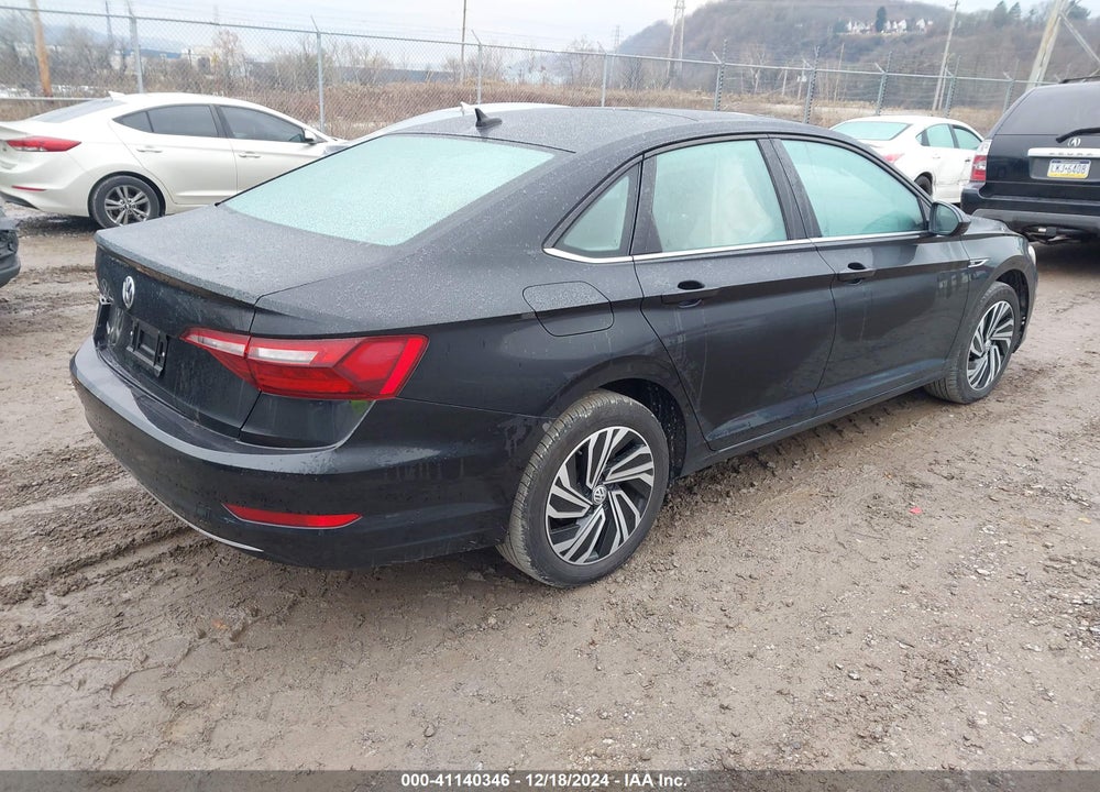 2021 VOLKSWAGEN JETTA 1.4T SEL VIN: 3VWE57BU3MM040556