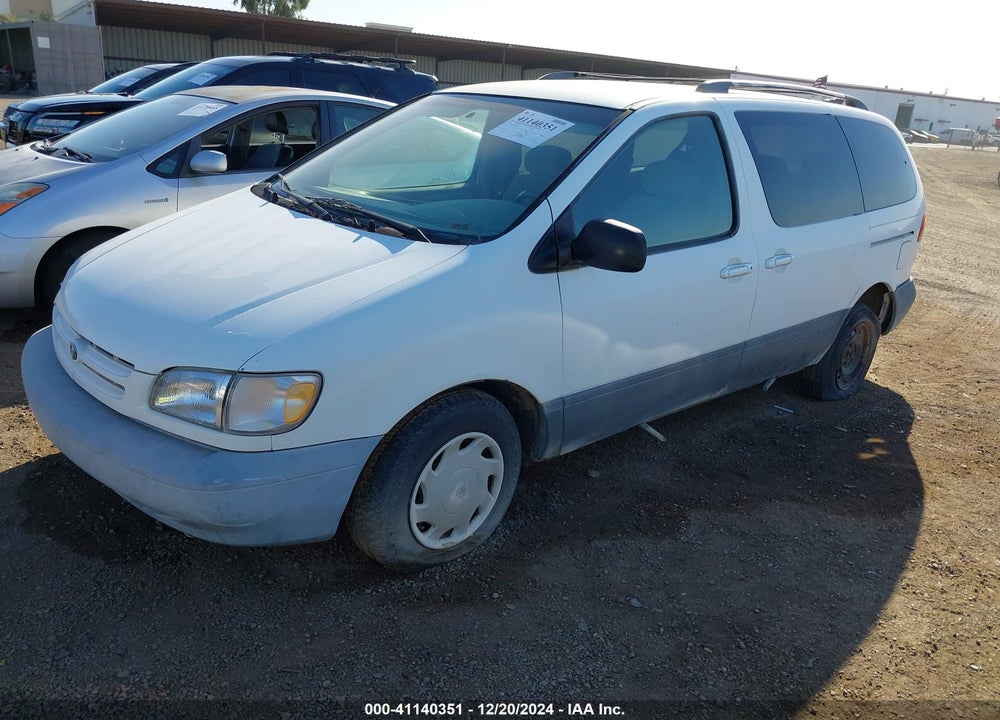 1998 TOYOTA SIENNA LE VIN: 4T3ZF13C2WU011474