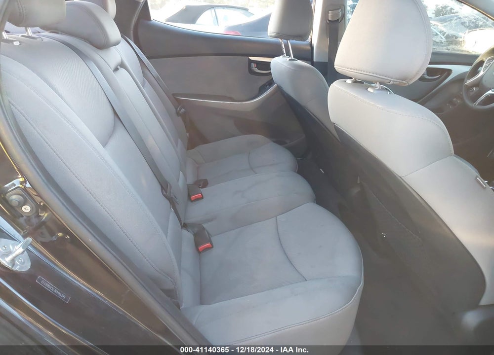 2012 HYUNDAI ELANTRA GLS VIN: 5NPDH4AE7CH069772