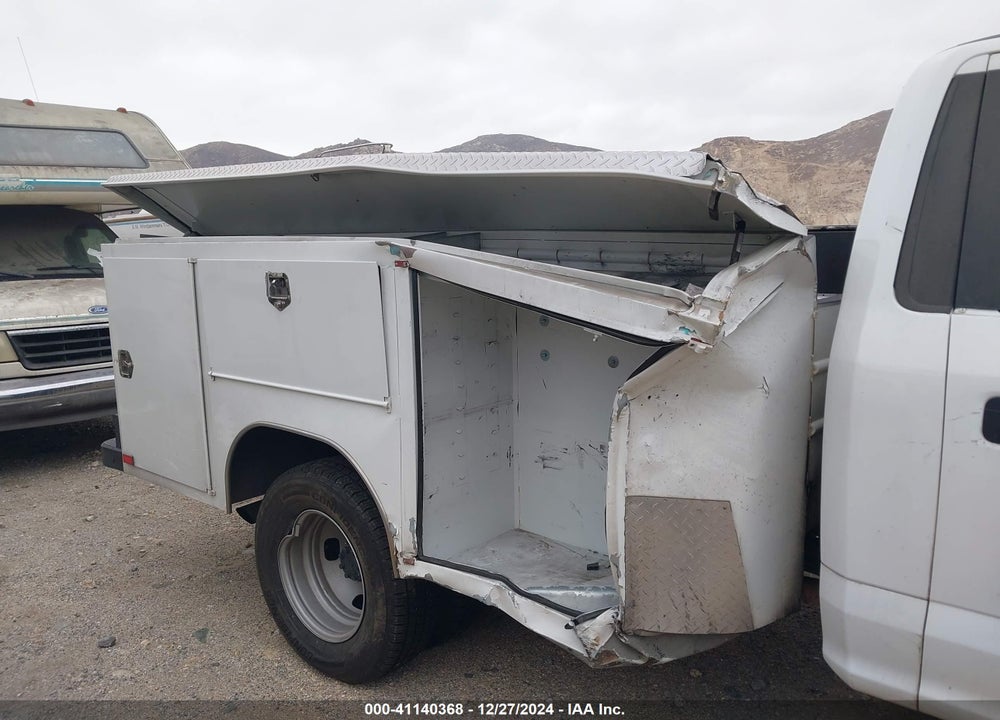 2021 FORD F-350 CHASSIS XL VIN: 1FDRF3GN0MED80289