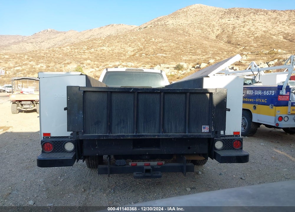 2021 FORD F-350 CHASSIS XL VIN: 1FDRF3GN0MED80289