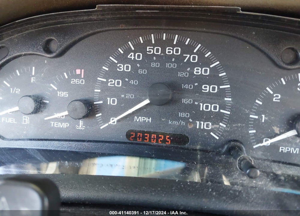 2004 CHEVROLET CAVALIER VIN: 1G1JC52F047281197