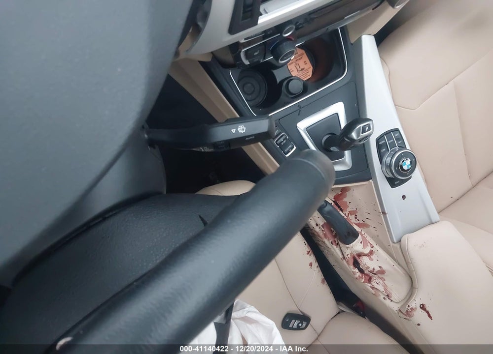 2018 BMW 320I XDRIVE VIN: WBA8E5G58JNV02954
