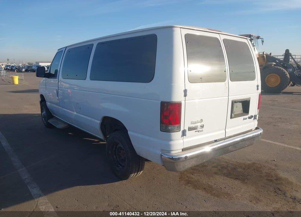 2009 FORD E-350 SUPER DUTY XL/XLT VIN: 1FBNE31L79DA22444
