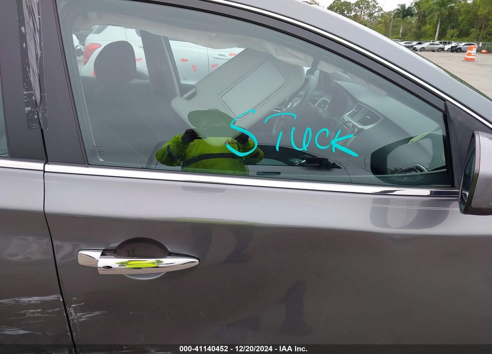 2018 NISSAN SENTRA SV VIN: 3N1AB7AP1JL627509