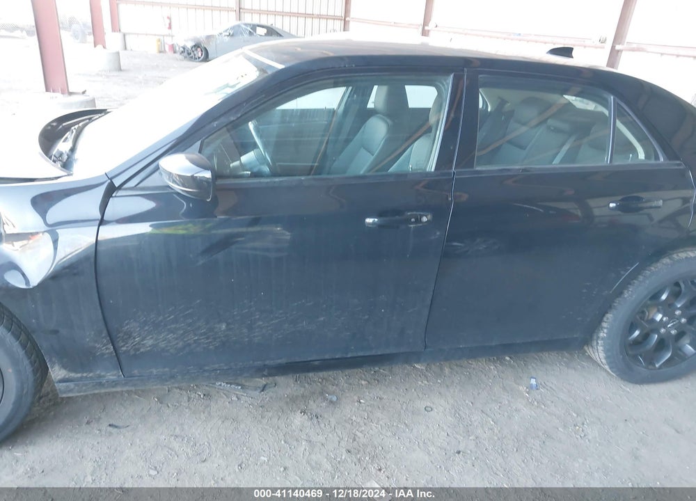2019 CHRYSLER 300 TOURING AWD VIN: 2C3CCARG1KH706326