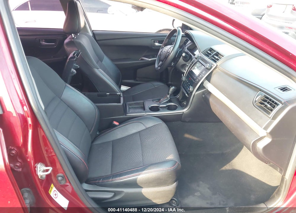 2016 TOYOTA CAMRY SE VIN: 4T1BF1FK2GU565922